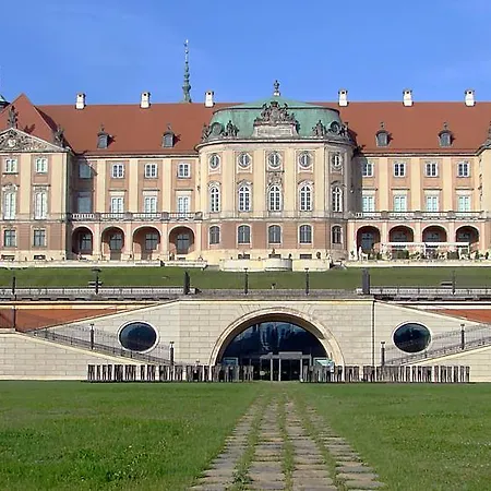 Greenwood Centrum Hostel