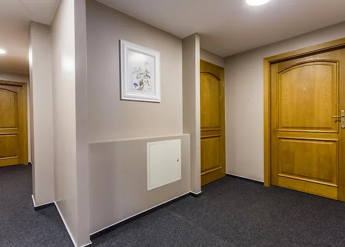 Greenwood Centrum * Warsaw