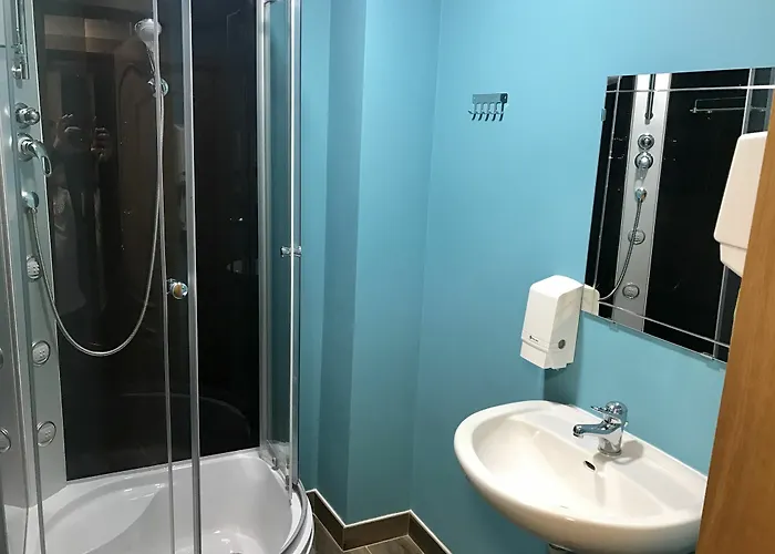 Greenwood Centrum Hostel